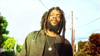 photo video : Micah Shemaiah – Hell A Go Pop Hymne Roots
